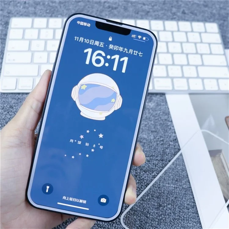 Protecteur d'écran pour iPhone 14 / 13 Pro / 13 Bord électroplaqué blanc Full Glue Aluminum Silicone Glass Film