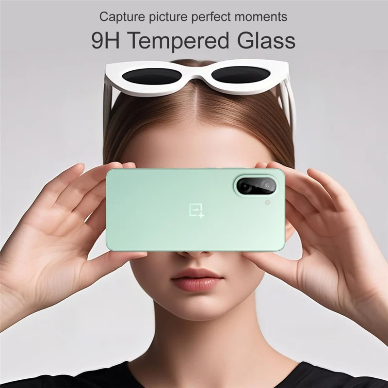 IMAK Pour OnePlus Ace 5 Racing 5G / Nord CE5 5G Protection d'Objectif en Verre Trempé avec Cadre Auto-Positionnant (Version Noir)