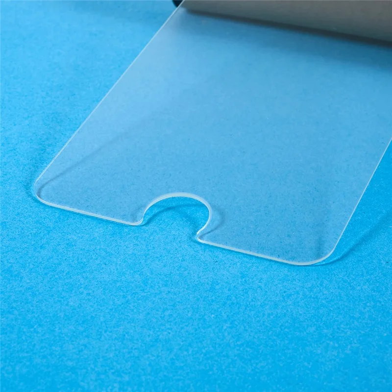 Screen Protector For iPhone SE (2022) / (2020) / 8 / 7 , 0.1mm HD Clarity Tempered Glass Film
