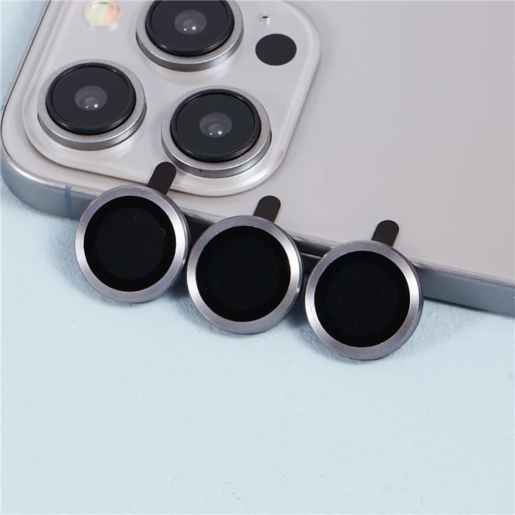 Para iPhone 15 Pro / 15 Pro Max 1 conjunto de protetor de lente da câmera Anel de metal Vidro temperado Revestimento de CD Veia Filme da lente - Roxo