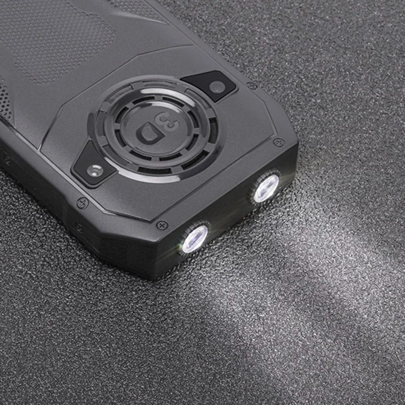 MXMID Q6000 2.4 Inch Display Phone Dual SIM Standby GSM Keypad Bar Phone with Dual LED Flashlight - Black