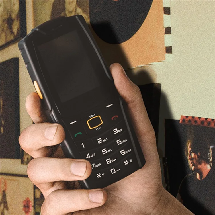 AGM M6 4G Rugged Phone 2.4'' Screen 48MB+128MB Unlocked Cell Phone IP68 Waterproof Fall-proof Dust-proof - EU Version