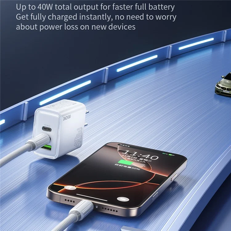 Caricatore rapido WEKOME WP-U63 da 40W con porta USB-A e due porte USB-C - Spina USA