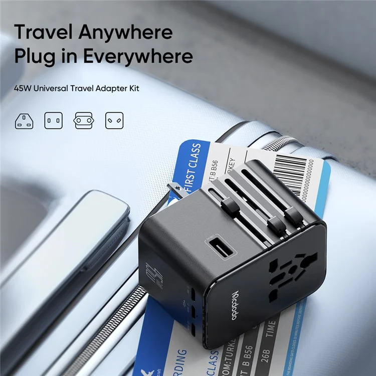 Adaptateur de voyage universel MCDODO CP-3270 MDD G5 Series 45W avec 3 USB-C + 2 USB-A et câble USB-C vers USB-C