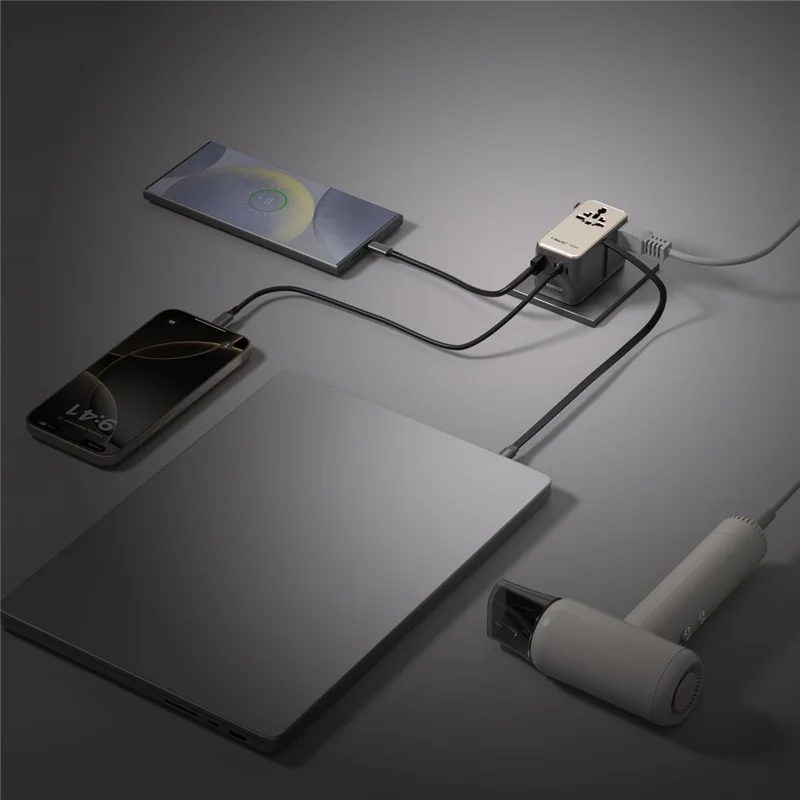 MOMAX 1-World 2 GaN Globaler Reiseadapter 100W Internationales Wandladegerät mit integriertem Kabel - Titaniumgold