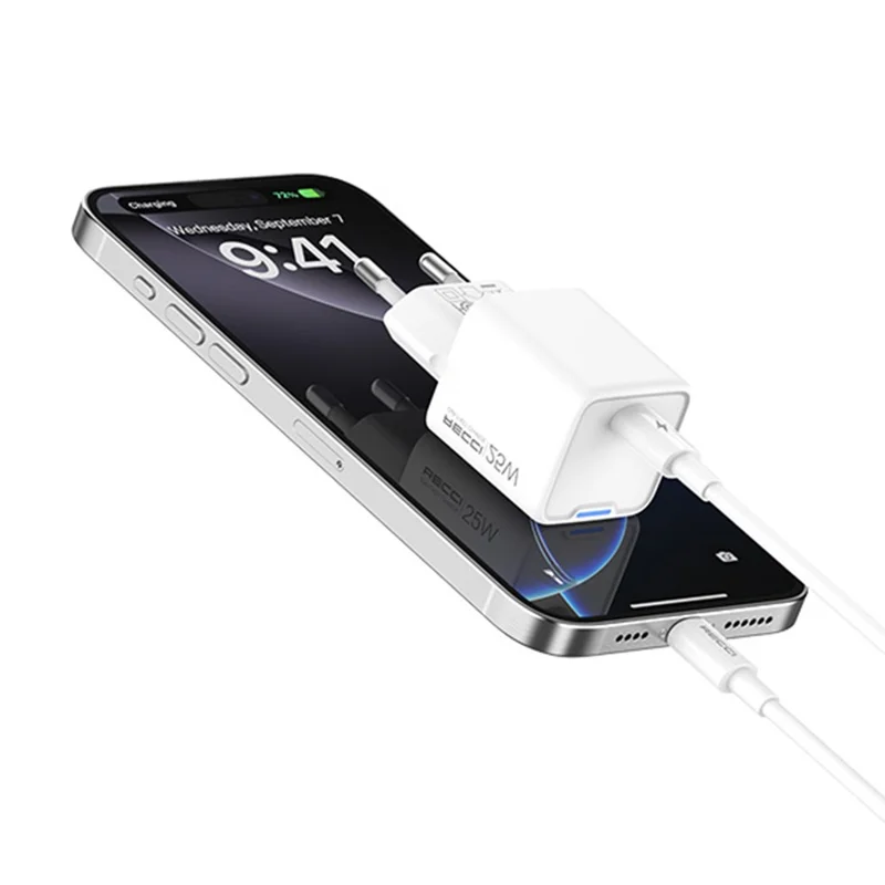 RECCI RC106E Portable EU Plug GaN PD 25W USB-C Wall Charger with Type C to Type C Fast Charging Cable