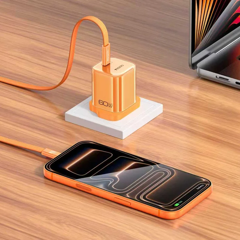 YESIDO YC161 60W Dynamic Charger USB-C PD Fast Charging Adapter with Type-C to Type-C Cable , UK Plug - Orange
