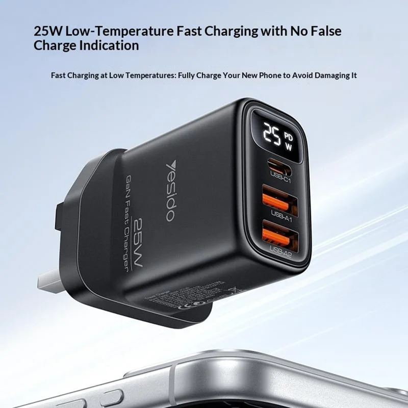 YESIDO YC163L 25W Fast Charger with USB-C to iP Cable Digital Display 3-Port Power Adapter, UK Plug - Black