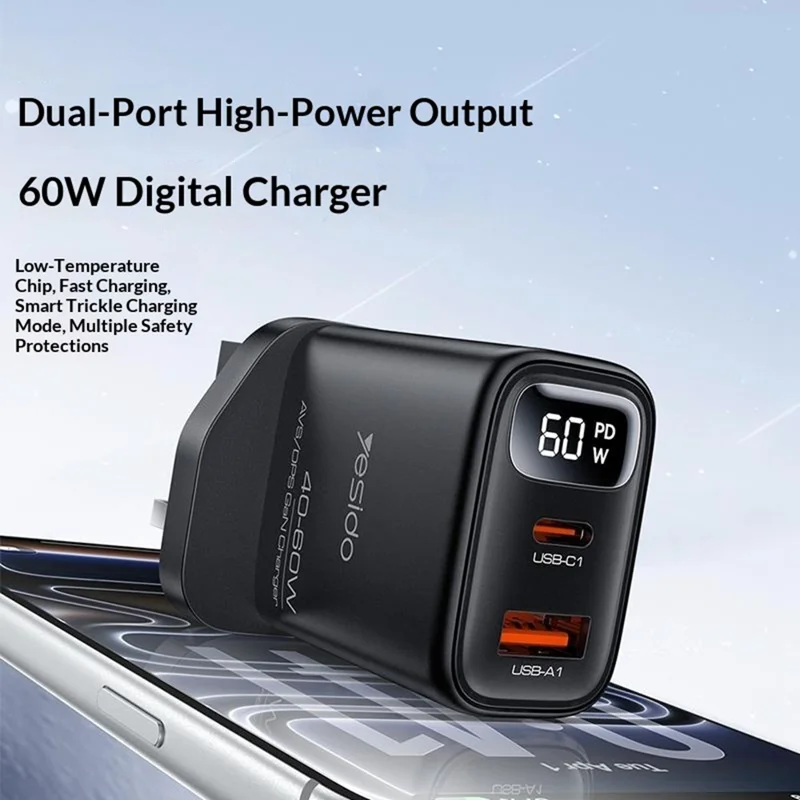 YESIDO YC165 PD 60W Fast Charger USB-A + USB-C Dual Port Digital Display Power Adapter, UK Plug - Black