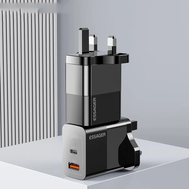 ESSAGER 33W USB-A + Type-C Fast Charging Adapter GaN Dual Port Wall Charger - UK Plug / White