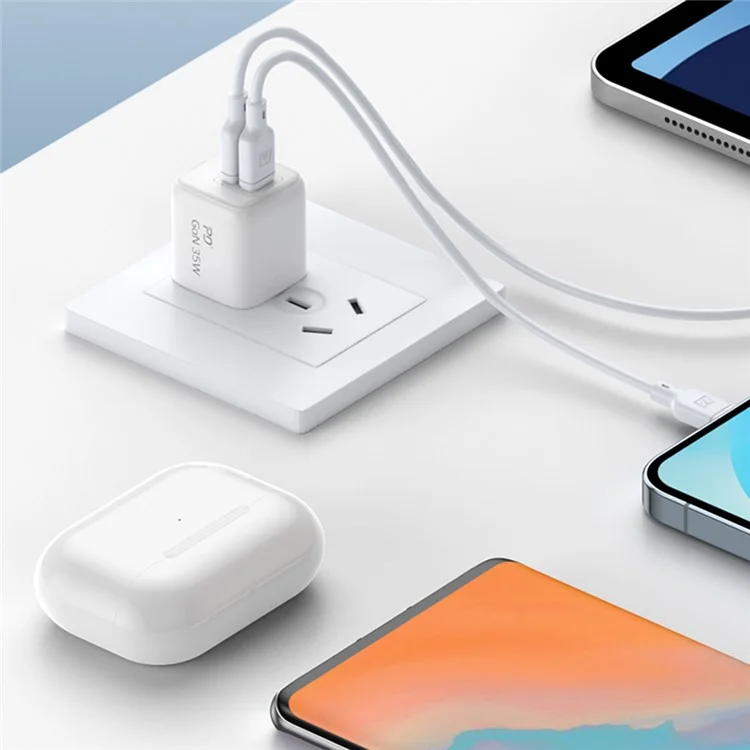 MOMAX UM38CN Gan PD 35W Schnellladegeräteadapter Dual Usb-c 