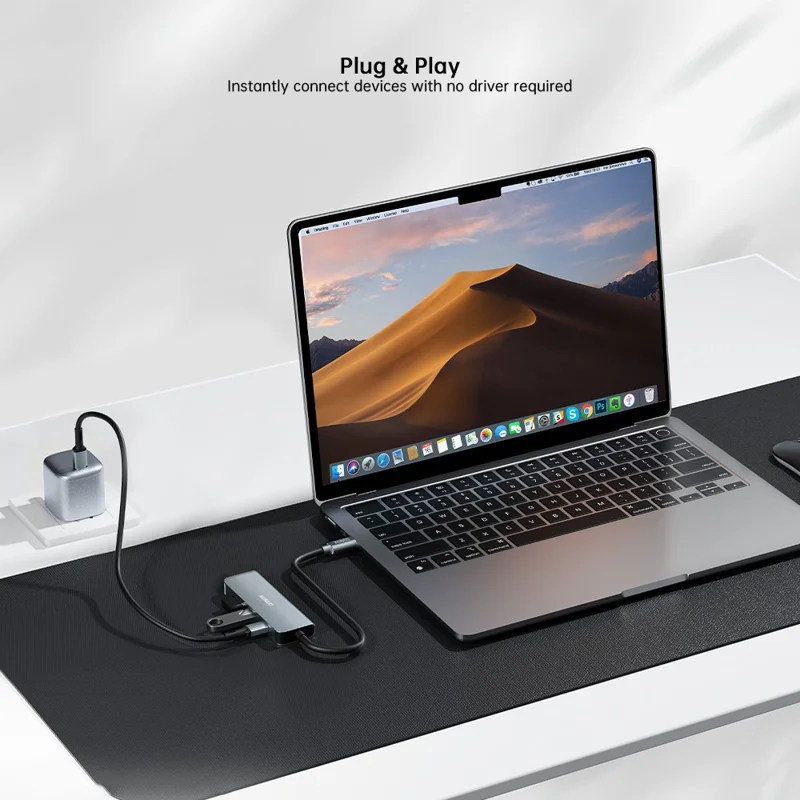 XUNDD XDDC-071 Hub USB-C 4 in 1, Stazione di Doccia Type-C a PD / USB 3.0 / USB 2.0 / HD, Adattatore Multi-Porta