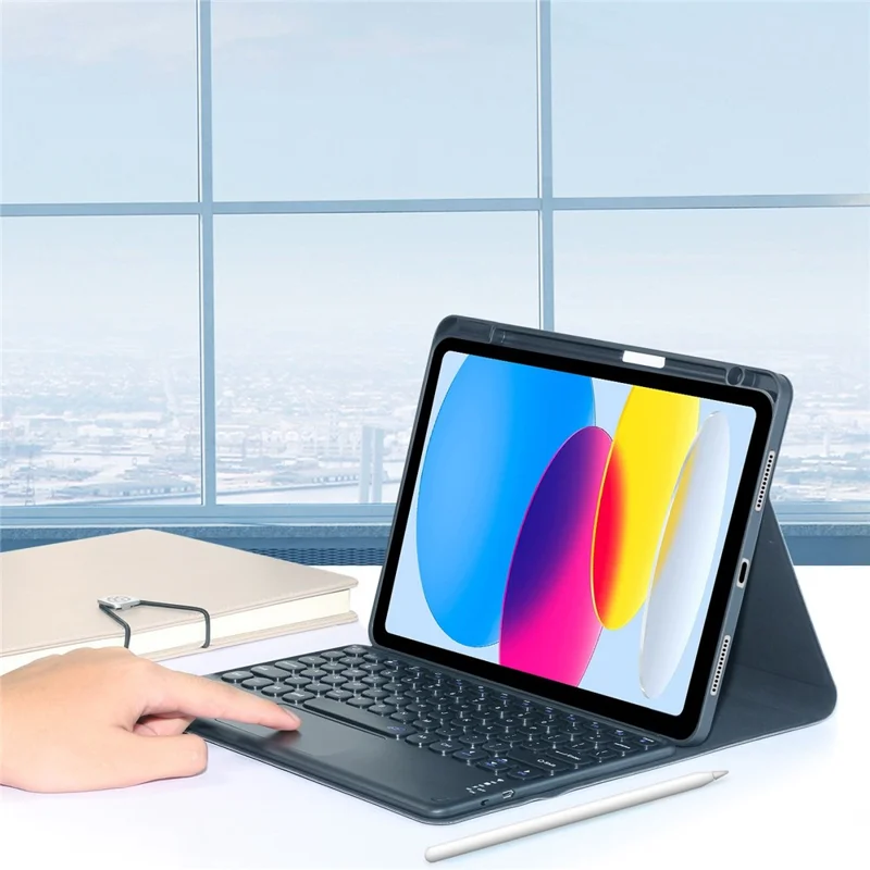 For iPad (2025) / 10.9 (2022) Pen Slot Design Tablet Stand Case Skin-Touch PU Leather Cover + Bluetooth-Compatible Keyboard with Touchpad - Black