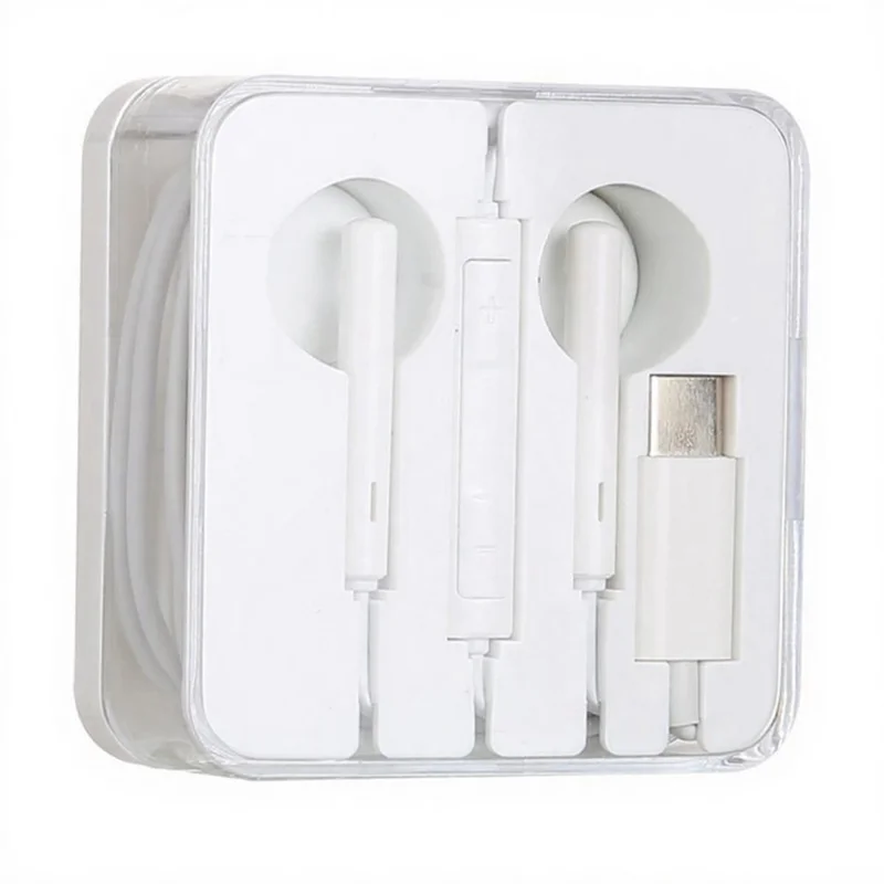 USB Type-C Wired Earphones with Mic 3-Button Control In-ear Earphones for iPhone Samsung Huawei - White
