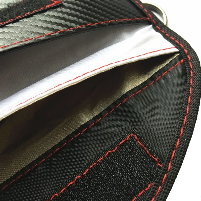 ZD-0422-01 Carbon Fiber RFID Blocking Bag for Cell Phone Anti-Radiation Signal Shielding Pouch with Key Ring