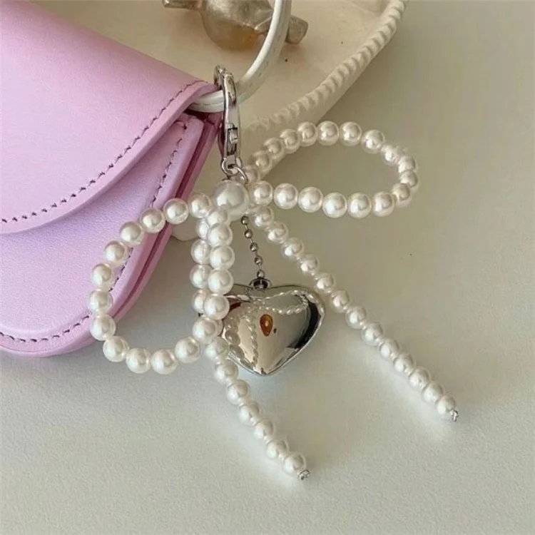 Pingente de Coração com Laço de Borboleta de Pérola Doce com Adesivo de Coração, Acessório de PVC de 25 cm para Decoração de Capas de Celular