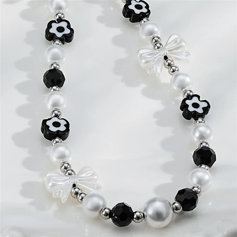 17cm Black White Phone Chain Pearl Bow Flower Charm Anti-Lost Wrist Strap Lanyard