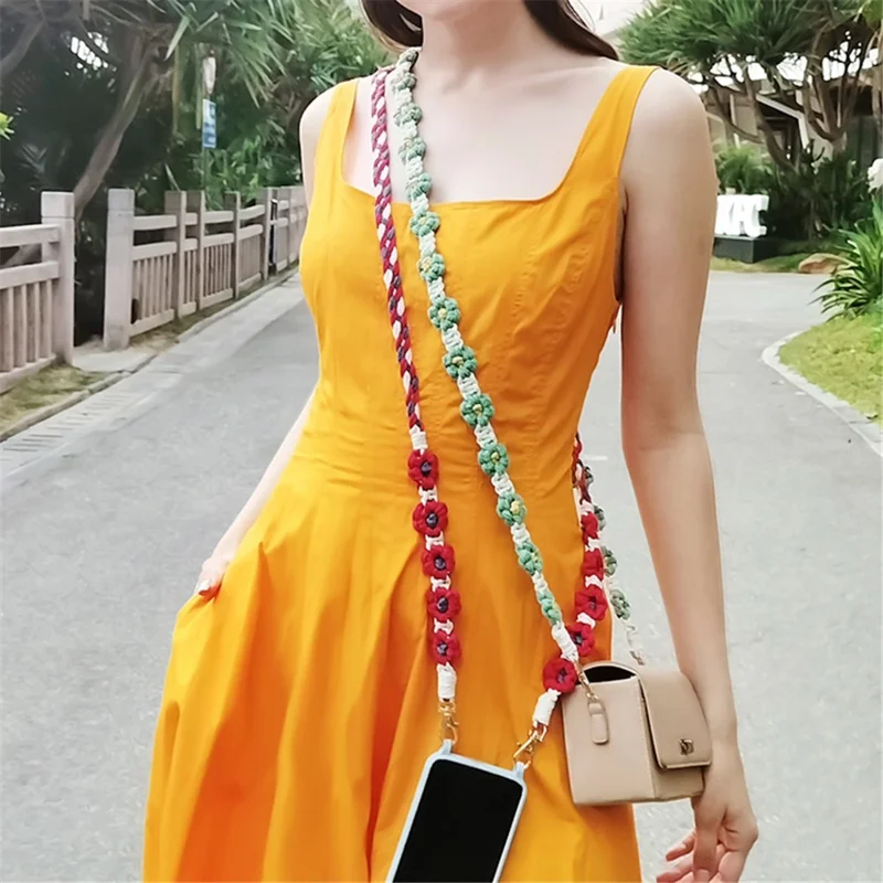 K68569 Crossbody Phone Lanyard Daisy Shoulder Neck Strap for Phone Case Keys Keychain - White