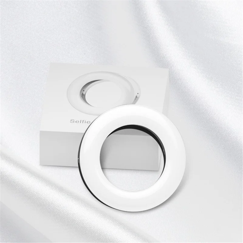 XJ19 Cell Phone LED Ring Light Clip-on Selfie Fill Lamp for Youtube Live Meeting - Black