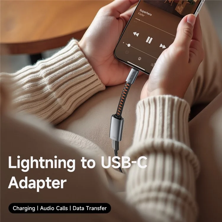 MCDODO CA-4870 MDD Nordic Series 8Pin Female to USB-C Male Adapter Cable 24W Fast Charging Data Transfer Cord - Black