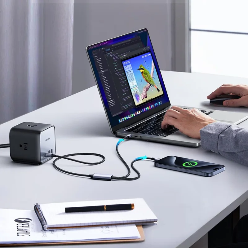 UGREEN 35087 1,5 m 2 i 1 USB-C til USB-C Y-splitterkabel 100 W / 5 A PD 3.0 hurtigoplader med nylonindvundet ledning