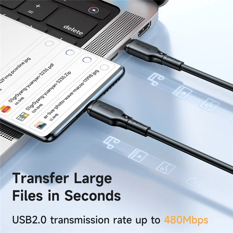 MCDODO CA-3310 MDD pour iPhone Série 15 Câble de transmission de données de 1,2 m Type-C Design plaqué or USB-C PD 240W Chargement rapide Cordon - Noir