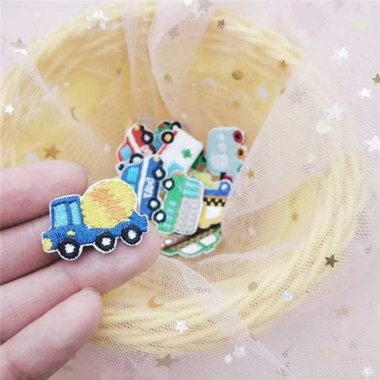 Cute Mini Car Embroidered Patches Creative Self-Adhesive Appliques DIY Craft Decorations - No.1