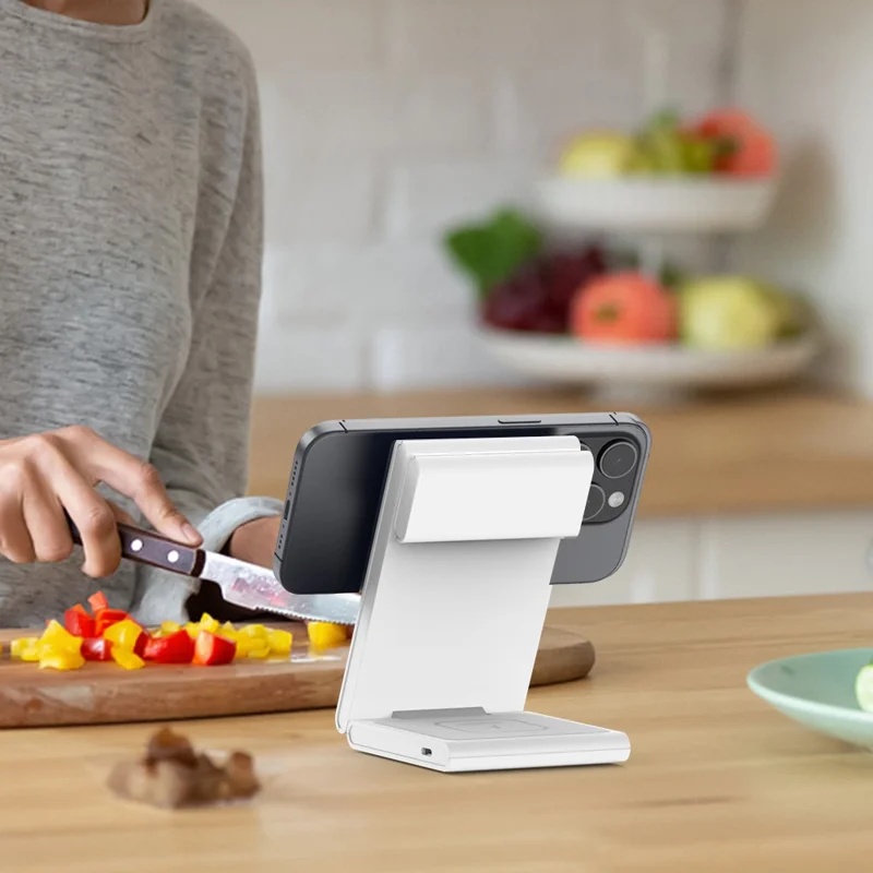 M5 Qi2 Certified Magnetic Wireless Charger 3-in-1 Foldable Charging Station for iPhone AirPods Apple Watch (CE / FCC / ROHS UKCA Certificate) - White