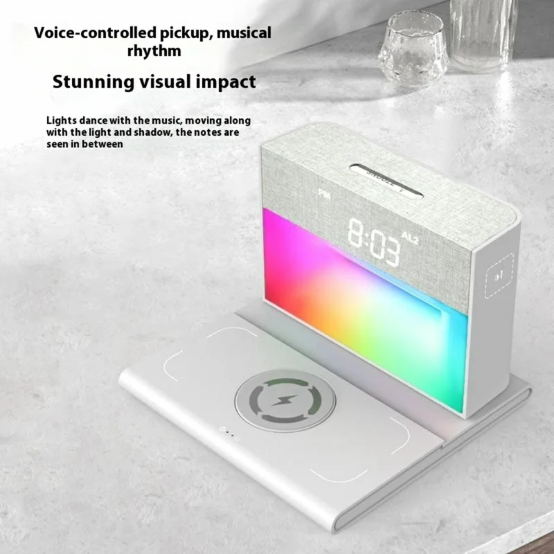 Station de charge sans fil multifonction avec enceinte compatible Bluetooth, lumière RVB et réveil - Blanc