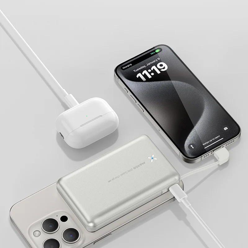 MAXCO MP36 15W Magnetic Wireless Fast Charger PD 20W Portable 10000mAh Power Bank Built In Type C Cable - Grey