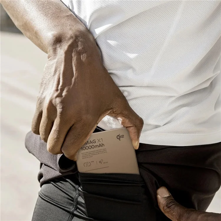 MOMAX Q.Mag X1 Qi2 Power Bank Magnético Sem Fio 10000mAh Carregador Portátil para Celular - Dourado