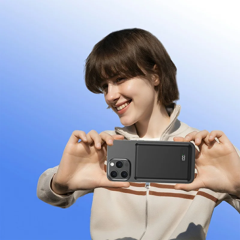 YF-P30 50000mAh باور بانك مغناطيسي بشحن لاسلكي 15 واط + شاحن سريع PD 30 واط - أسود