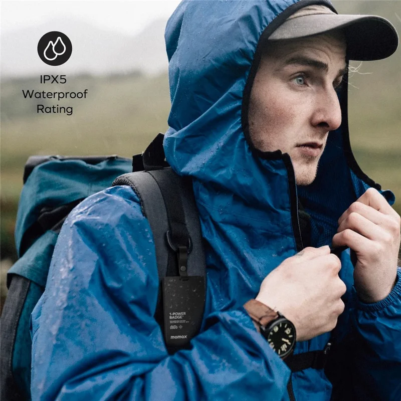 MOMAX 1-Power Badge+ Power Bank Wireless Tracker 2510mAh Smart Locator with Flashlight - Black