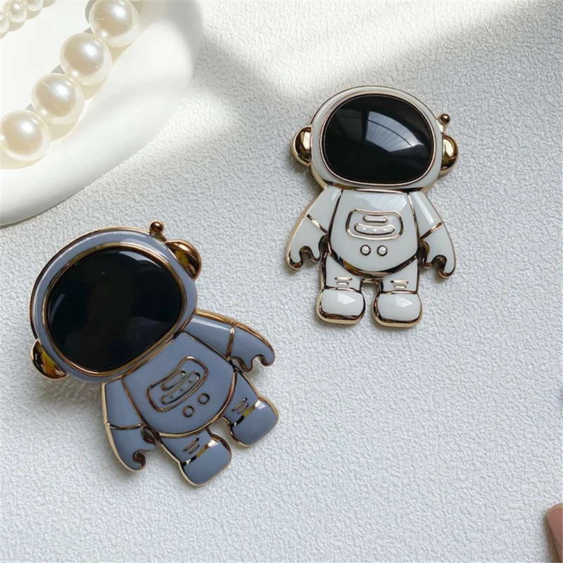 Electroplated Cartoon Astronaut Mobile Phone Adhesive Bracket Cellphone Kickstand Holder - Purple