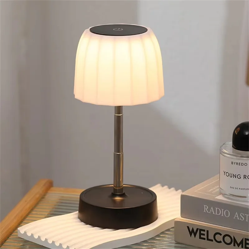 Lampe de Table LED avec Commande Tactile, Rechargeable sans Fil, Variation d'Intensité Continue, Lumière de Bureau pour Chambre et Salon - Rayures