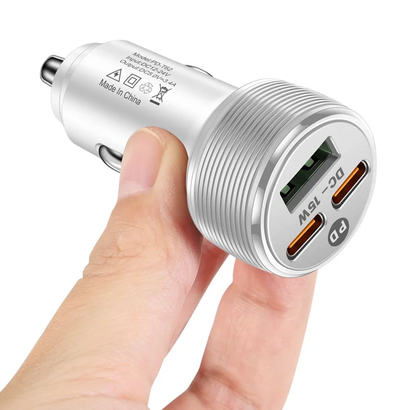 Carregador de 3 Portas para Carro, 1 USB + 2 PD Tipo-C, Saída 5V / 3A, Entrada 12-24V, Adaptador de Isqueiro de Cigarro - Branco