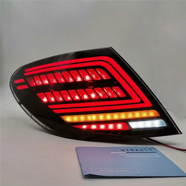 WINAUTO MCT188AS 2PCS LED Feux arrière Feu de voiture pour W204 Grade C C180 C200 C260 C300 2007-2014 - Rouge