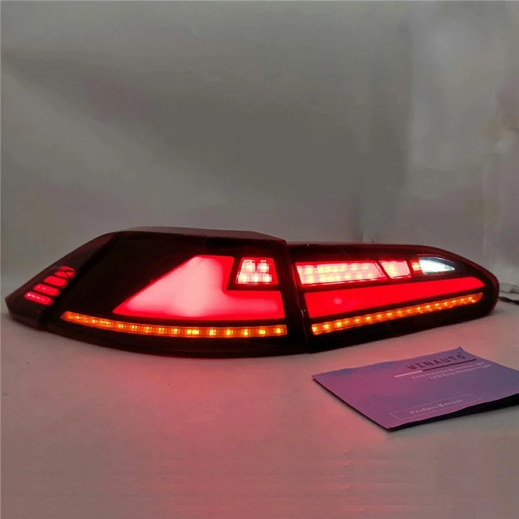 WINAUTO 2Pcs LED Feu Arrière Voiture Feu Arrière pour Toyota Frontlander / Corolla Cross 2022 Feu Clignotant - Rouge