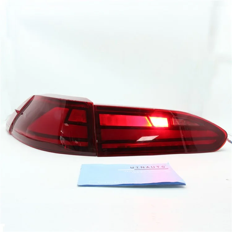 WINAUTO 2Pcs LED Feu Arrière Voiture Feu Arrière pour Toyota Frontlander / Corolla Cross 2022 Feu Clignotant - Rouge
