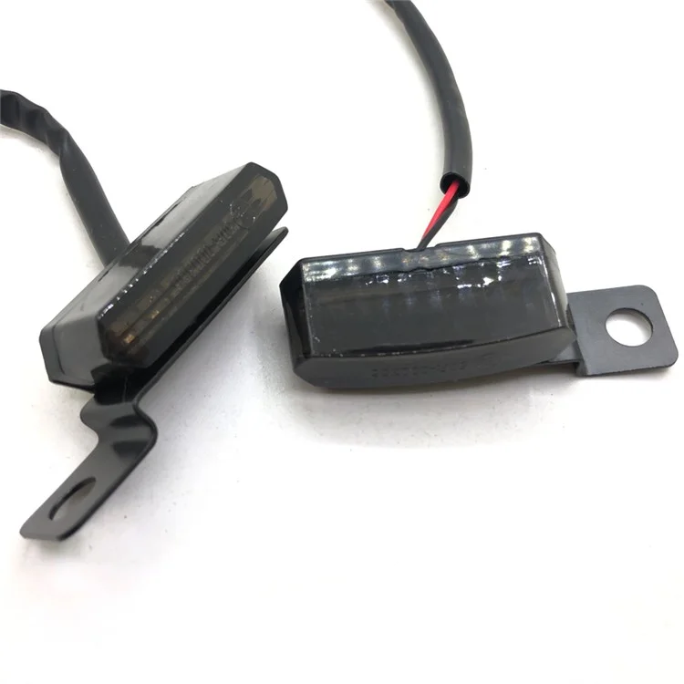 2Pcs Universal Motorcycle Flowing Water Turn Signal LED Light Brake Clutch Lever Flashing Lamp for Honda Yamaha Kawasaki Suzuki - Black
