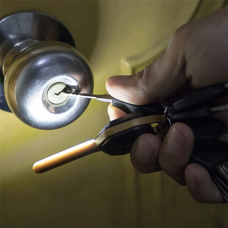 Mini LED Flashlight Keychain Portable LED Night Light Key Shaped Camping Emergency Lighting Illuminating Tool - Or