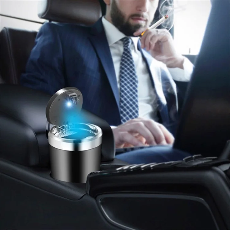ABS+Metallauskleidung LED-Leuchte Autotaschenaschenbecher Fahrzeuginnenraum Mülleimer Aschenbecher mit Deckel - Schwarz