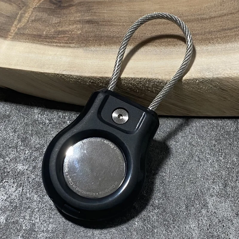 Funda protectora para Apple AirTag Tracker inteligente, resistente al agua, con correa de acero inoxidable / tornillos / herramienta - Negro