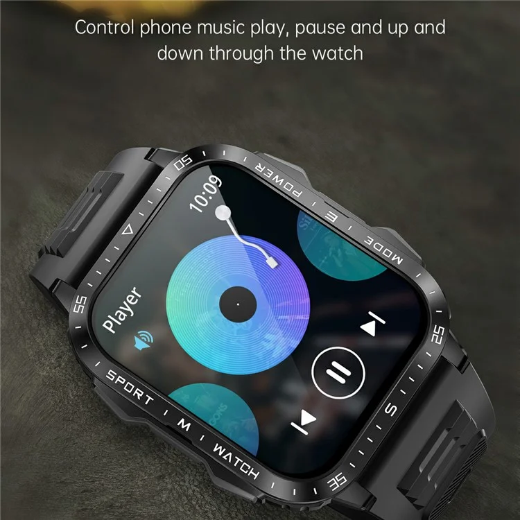 KT79 1,96 Polegadas Smartwatch Robusto Externo com Lanterna, Chamadas via Bluetooth, Rastreador Esportivo e Monitor de Saúde - Preto / Laranja