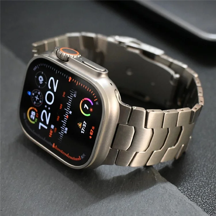Para Apple Watch 10 46mm / Ultra 2 / Ultra 49mm / 9 8 7 45mm / SE (2023) SE (2022) SE 6 5 4 44mm / 3 2 1 42mm Titanium Alloy 26mm Band - Titanium