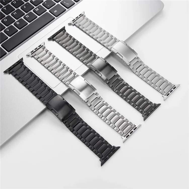 Pour Apple Watch Series 10 42 mm / 9 8 7 41 mm / SE (2023) SE (2022) SE 6 5 4 40 mm / 3 2 1 38 mm Bracelet en alliage de titane Turtleback Clasp - Titane