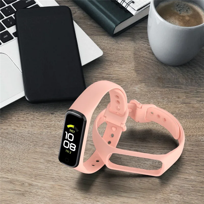 Smart Watch Band Silicone Wrist Strap Replacement for Samsung Galaxy Fit2 SM-R220 - Light Pink
