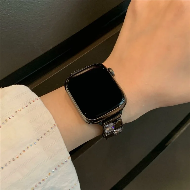 Bracelet en cuivre pour Apple Watch 10 46mm / Ultra 2 / Ultra 49mm / 9 8 7 45mm / SE (2023) SE (2022) SE 6 5 4 44mm / 3 2 1 42mm Décoration en Zircon - Noir