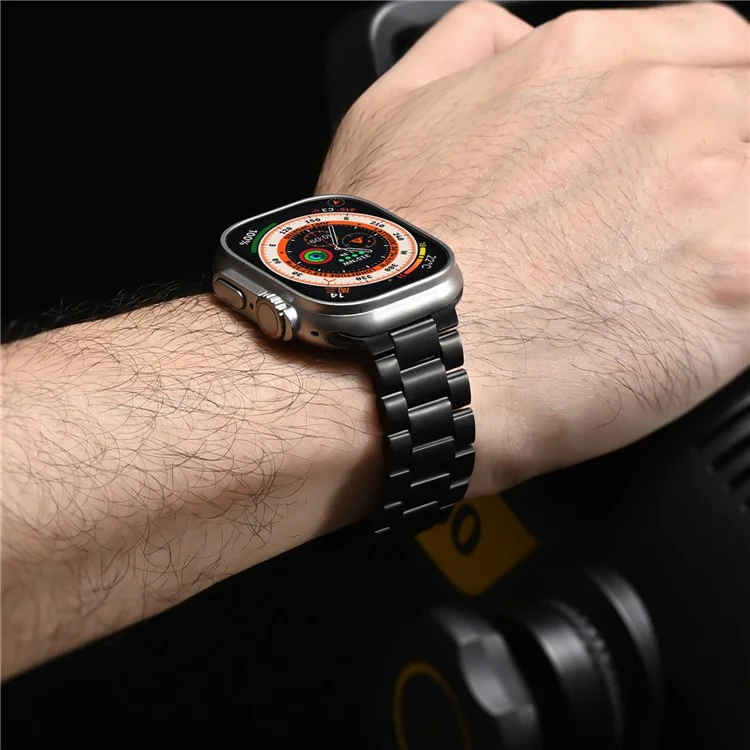 For Apple Watch Series 10 42mm / 9 8 7 41mm / SE (2023) SE (2022) SE 6 5 4 40mm / 3 2 1 38mm 3-Bead Titanium Alloy Watch Strap Replacement Band - Titanium+Orange