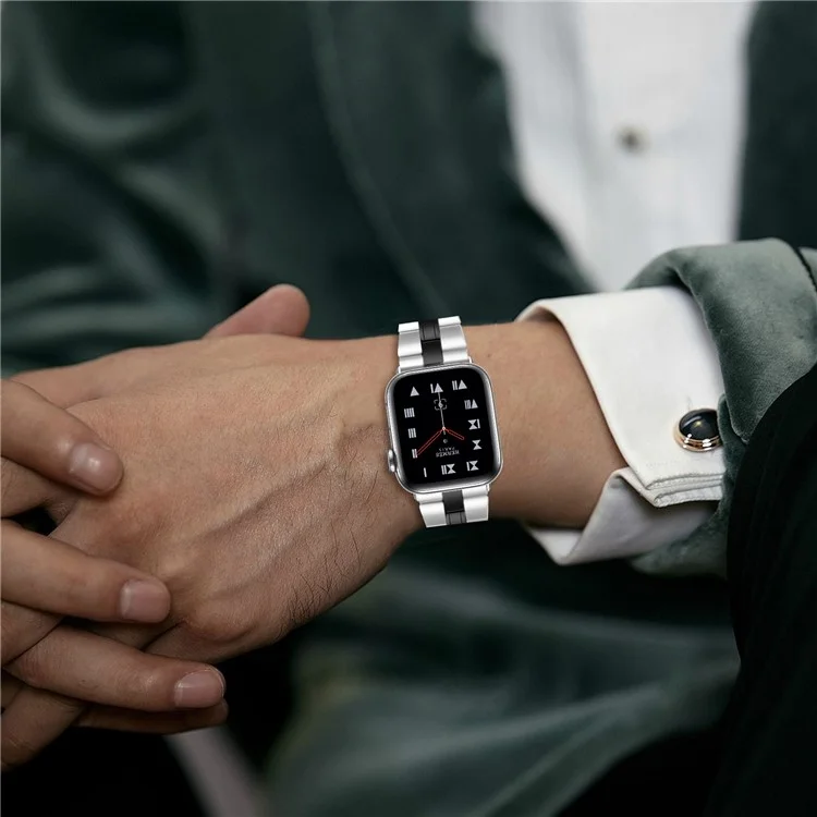 Stainless Steel Chain Replacement Three Bead Buckle Watchband for Apple Watch Series 10 46mm / Ultra 2 Ultra 49mm / 9 8 7 45mm / SE (2023) SE (2022) SE 6 5 4 44mm / 3 2 1 42mm - Black